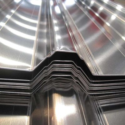 GB Standard 0,12-1,2mm*600-1250mm πάχος 4x8 Ζυγισμένο κυματοειδές χαλύβδινο φύλλο οροφής για αυστηρή δοκιμή διασφάλισης