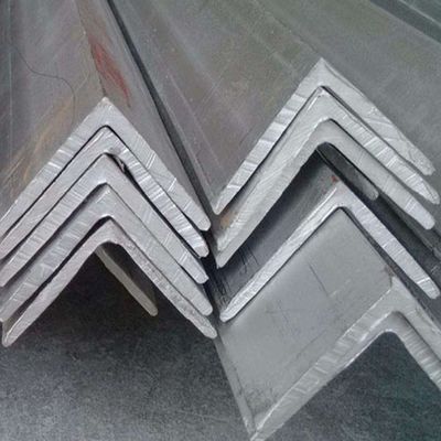 L203 x 102 x 12,7 γωνία από χάλυβα με τιμολόγηση κατά πραγματικό βάρος και ανοχή ± 1% με έκπτωση από αναγνωρισμένους κατασκευαστές