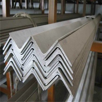 Χάλυβα γωνίας 40x40x5 με υπηρεσίες συγκόλλησης σε αξεπέραστες τιμές από κορυφαίους κατασκευαστές
