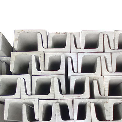 JIS ASTM GB BS EN DIN Standard U-Shaped Channel Steel με πρώτες ύλες και ανοχή ± 1%