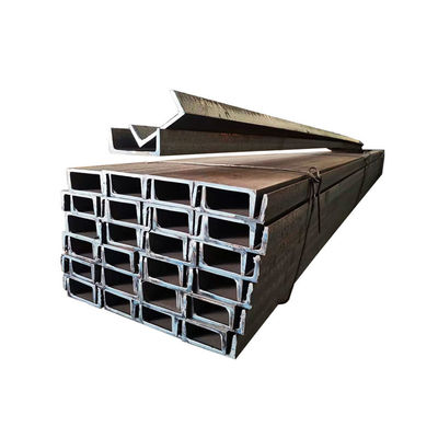 JIS ASTM GB BS EN DIN Standard U Channel Profile Steel με υπηρεσία επεξεργασίας τρύπησης